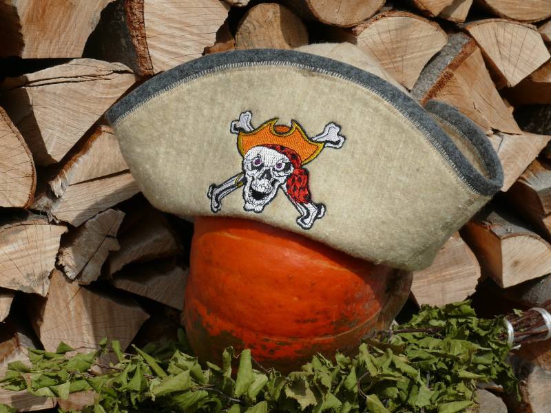 Schafwolle Saunahut Mit Totenkopf, Banya Hut von Etsy - SashaSaunaHats