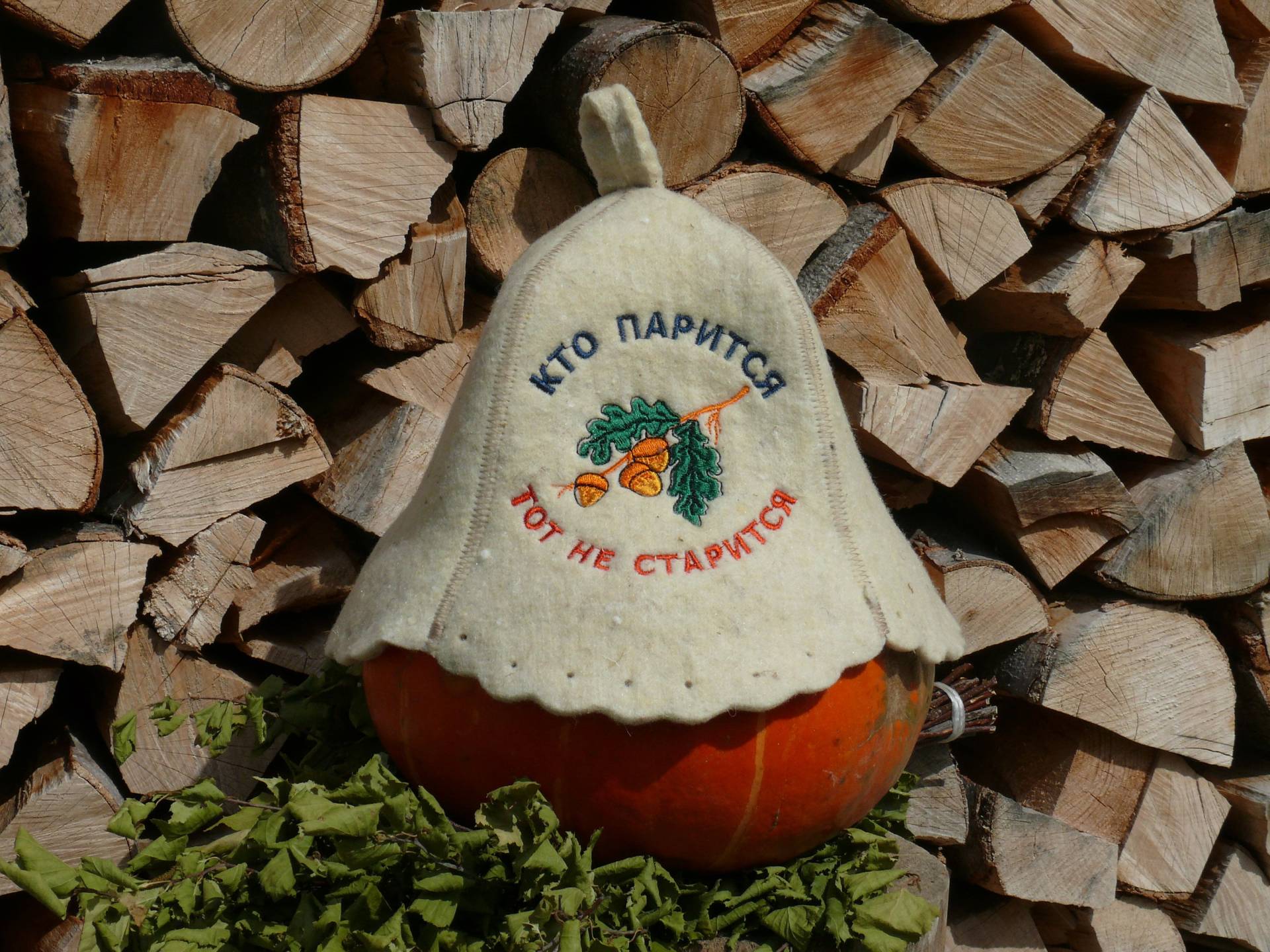 Saunamütze "Wer Dampft, Der Wird Nicht Alt" Saunamütze "Wer Dampft, Der Wird Nicht Alt" von Etsy - SashaSaunaHats