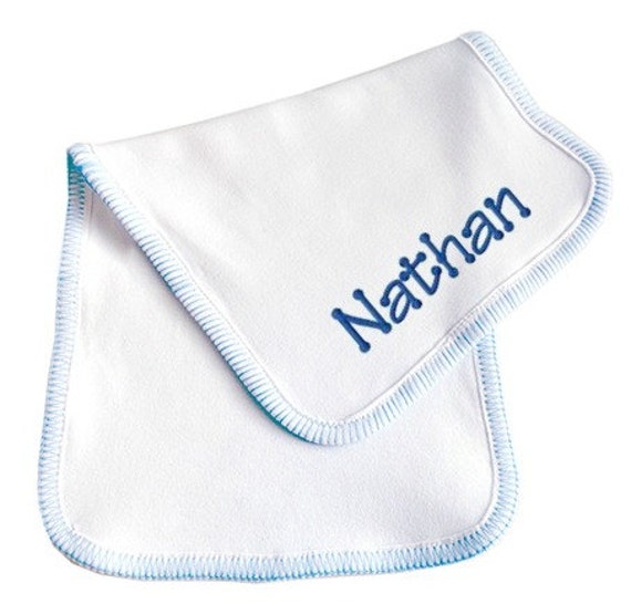 Monogrammiertes Tuch Für Baby Boy Mit Blauen Nähten Monogrammiertes Tuch Für Baby Boy Mit Blauen Nähten von Etsy - SassyBlossom