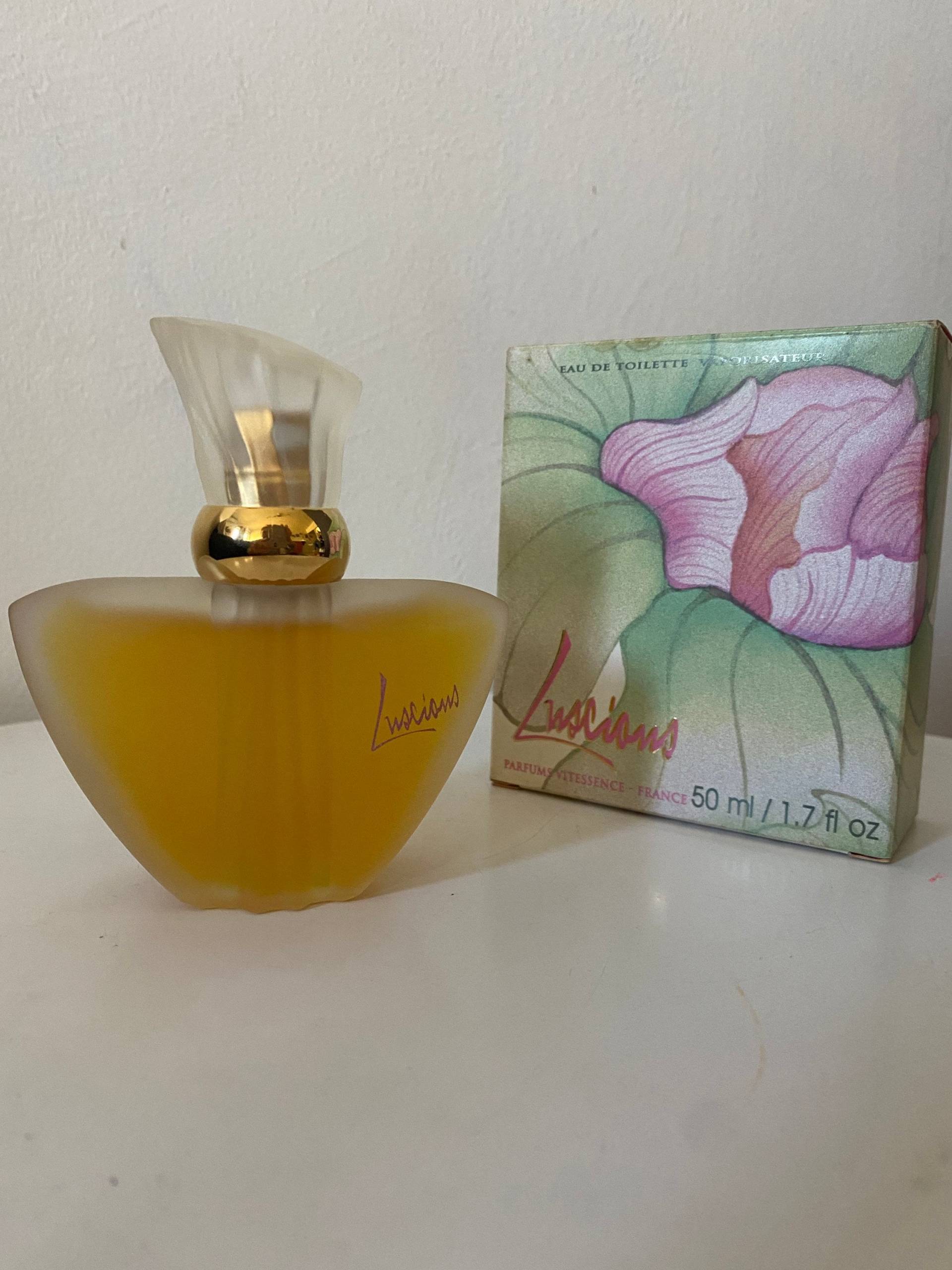 Luscious Vitessence Parfum 50 Ml. Selten, Vintage 1990 Luscious Vitessence Parfum 50 Ml. Selten, Vintage 1990 von Etsy - ScentOfFranceVintage