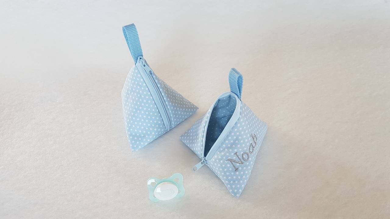 Schnullertasche, Pyramidentasche, Sterne, Name, Tasche Für Schnuller, Personalisiert, Mit Namen, Wunschname, Leckerlitasche Schnullertasche, Pyramidentasche, Sterne, Name, Tasche Für Schnuller, Personalisiert, Mit Namen, Wunschname, Leckerlitasche von Etsy - Schnuckellinchen