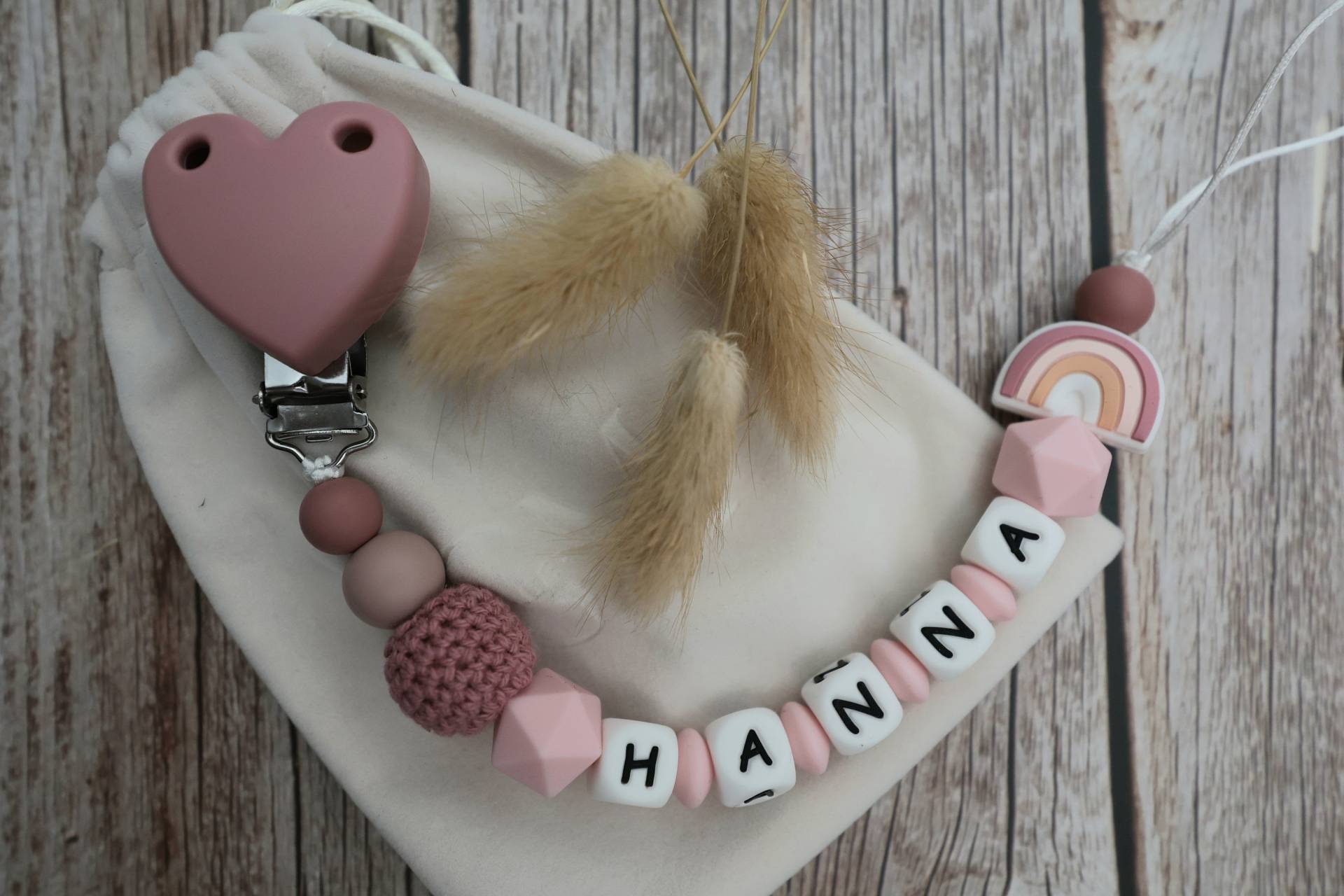 Schnullerkette Mit Namen Mädchen Schnullerkette Mit Namen Mädchen von Etsy - SchnullerkettenMira