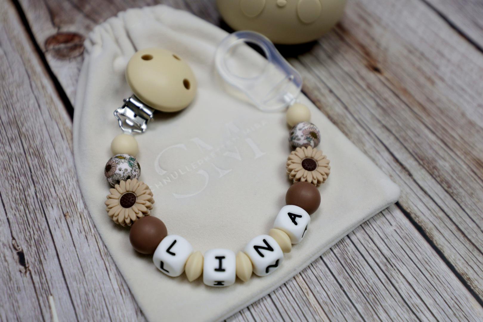 Schnullerkette Mit Namen Mädchen Schnullerkette Mit Namen Mädchen von Etsy - SchnullerkettenMira