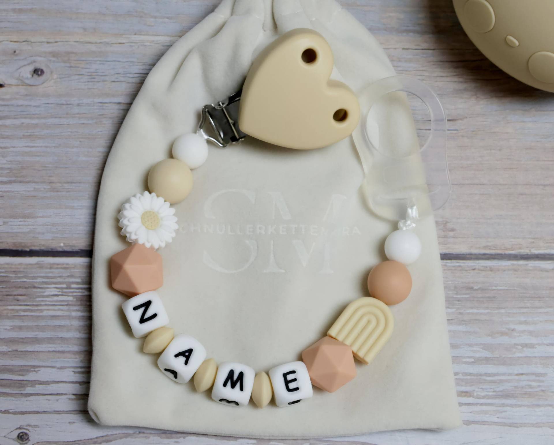 Schnullerkette Mit Namen Mädchen von Etsy - SchnullerkettenMira