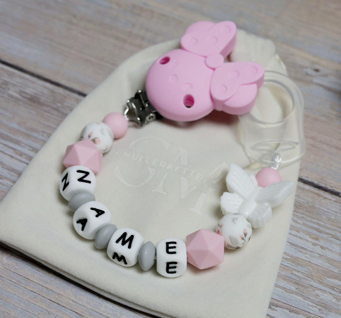 Schnullerkette Mit Namen Mädchen Schnullerkette Mit Namen Mädchen von Etsy - SchnullerkettenMira