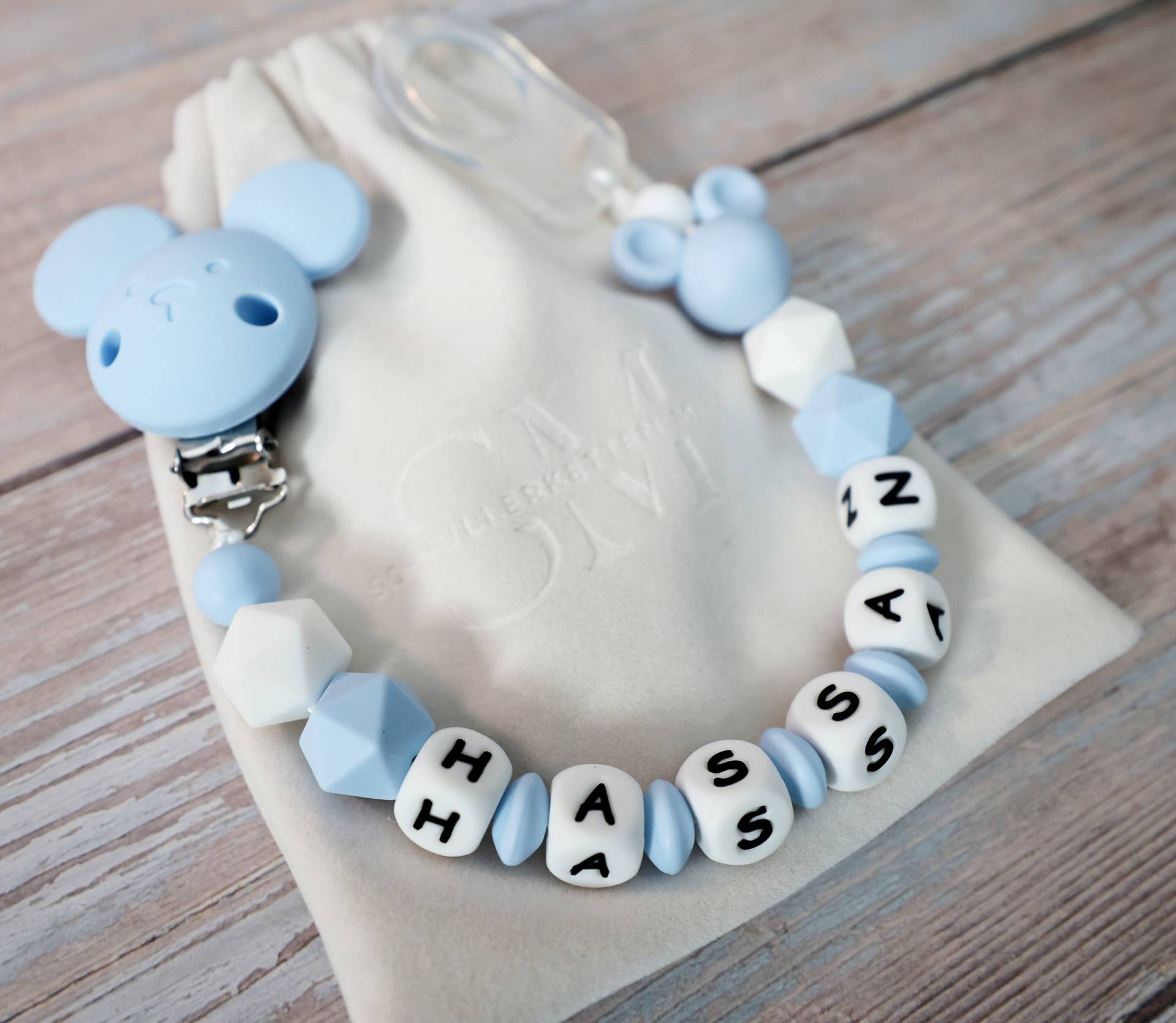 Silikon Schnullerkette Mit Namen Jungen Silikon Schnullerkette Mit Namen Jungen von Etsy - SchnullerkettenMira