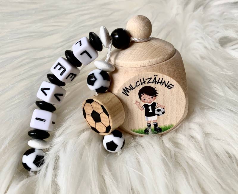 Milchzahndose Namen, Fußballer, Personalisiert von Etsy - Schnulliattack