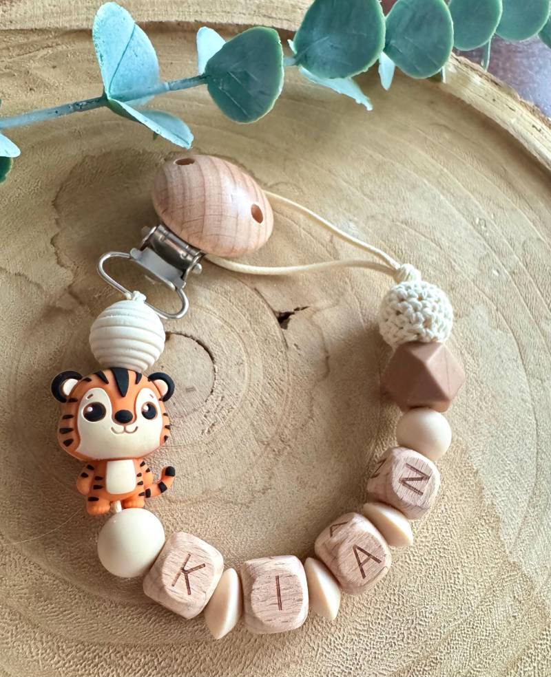 Schnullerkette Natur Tiger Mit Namen von Etsy - Schnulliecke