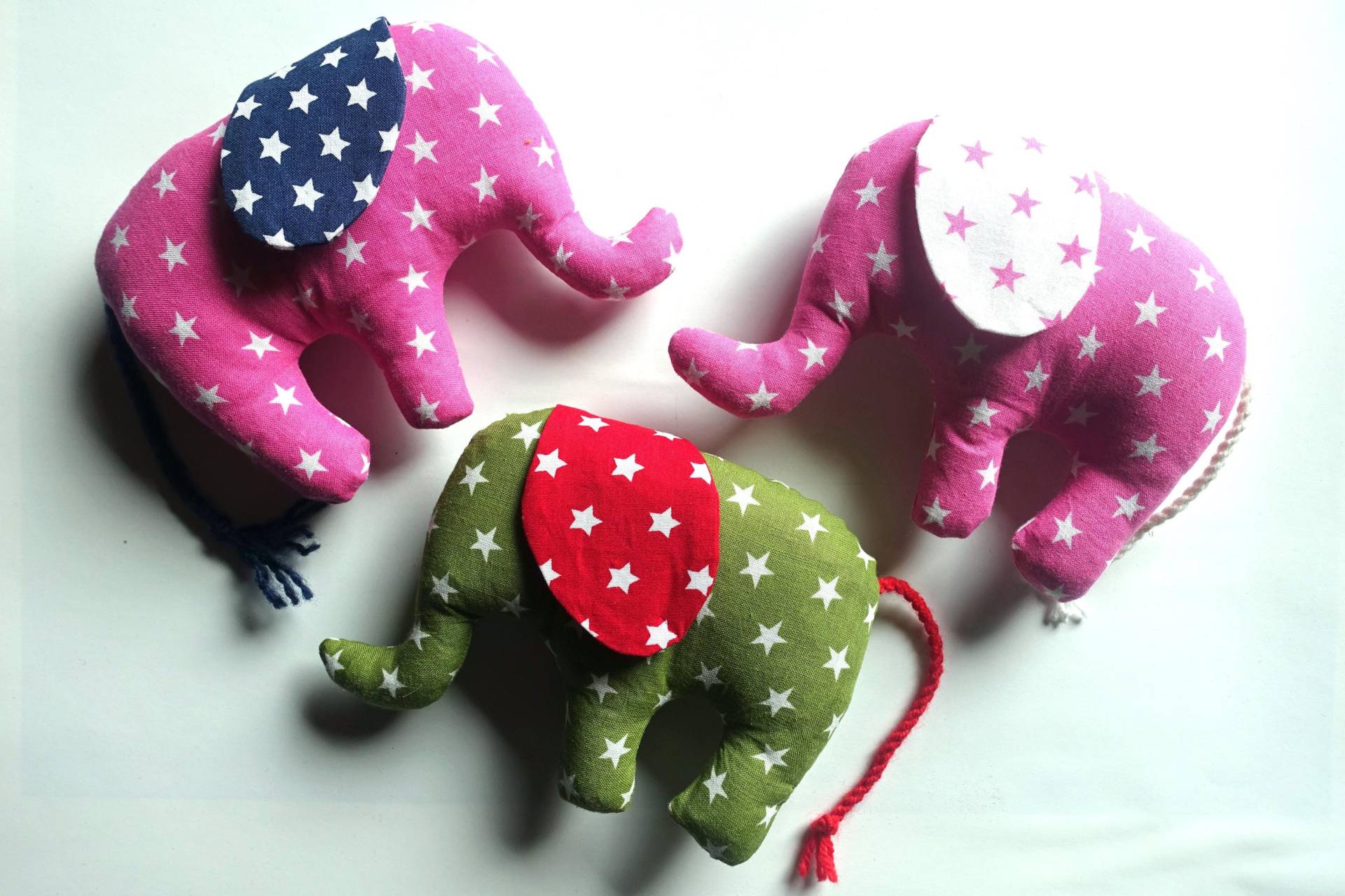 Greifling - Knisterling Elefant Greifling - Knisterling Elefant von Etsy - Schwarzwaldoma