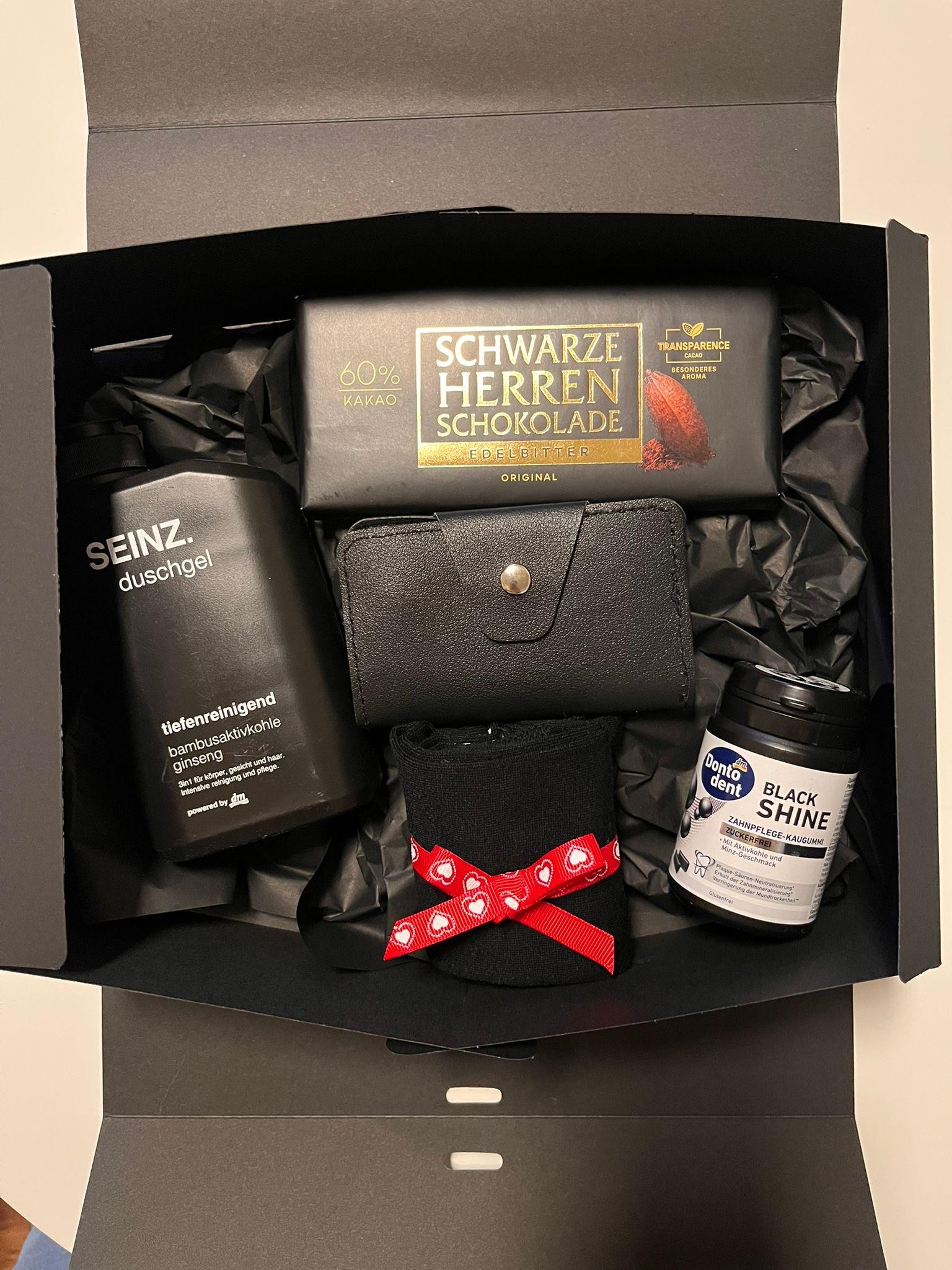 Männer Geschenkset All in Black , Mit Nagelpflegeset, Geburtstag, Vatertag Oder Einfach Mal So Männer Geschenkset All in Black , Mit Nagelpflegeset, Geburtstag, Vatertag Oder Einfach Mal So von Etsy - SeasonbyPetra