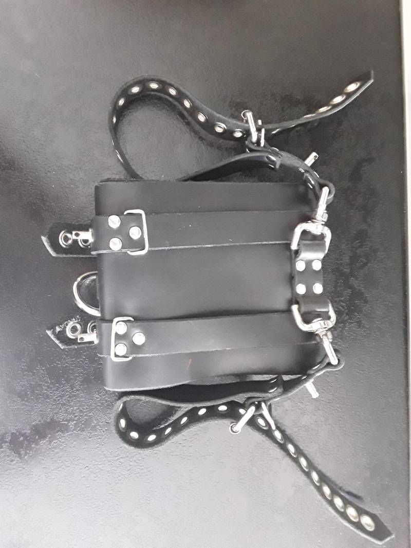 Armfessel Leder von Etsy - SecretsundMehr