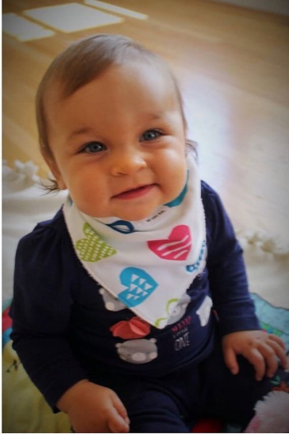 The Sew in Love | Saisonale Valentine's Holiday Collection - Passende Babylätzchen Und Pet Bandanas/Fliegen The Sew in Love | Saisonale Valentine's Holiday Collection - Passende Babylätzchen Und Pet Bandanas/Fliegen von Etsy - SeeLunaRun