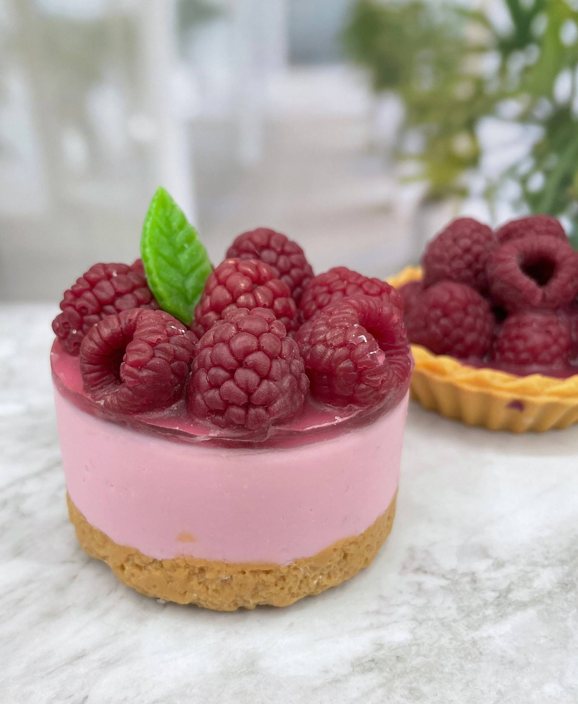 Himbeeren Cheesecake Seife Käsekuchen Mit Gast Geschenkidee Geburtstag Frau Seife Kuchenform Badezimmer Bad Deko Gästeseife Himbeeren Cheesecake Seife Käsekuchen Mit Gast Geschenkidee Geburtstag Frau Seife Kuchenform Badezimmer Bad Deko Gästeseife von Etsy - SeifeMagievonValeria