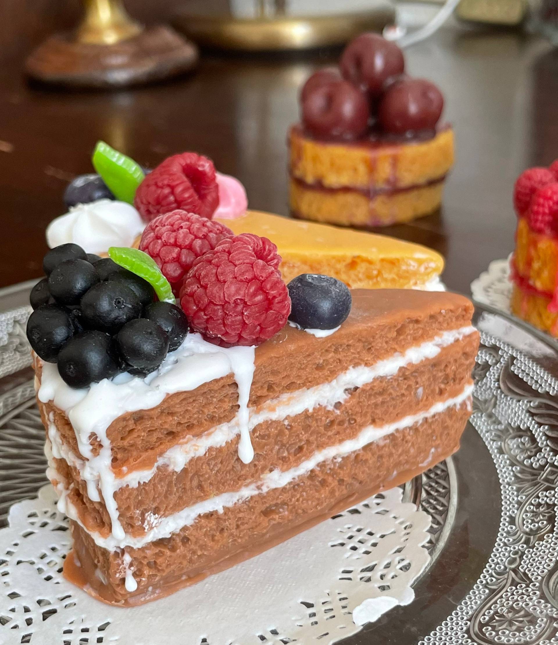 Piece Of Cake Soap Ein Stück Kuchen Seife Geburtstag Geschenk Idee Cake Badezimmer Bad Deko Gästeseife Mitbringsel Piece Of Cake Soap Ein Stück Kuchen Seife Geburtstag Geschenk Idee Cake Badezimmer Bad Deko Gästeseife Mitbringsel von Etsy - SeifeMagievonValeria