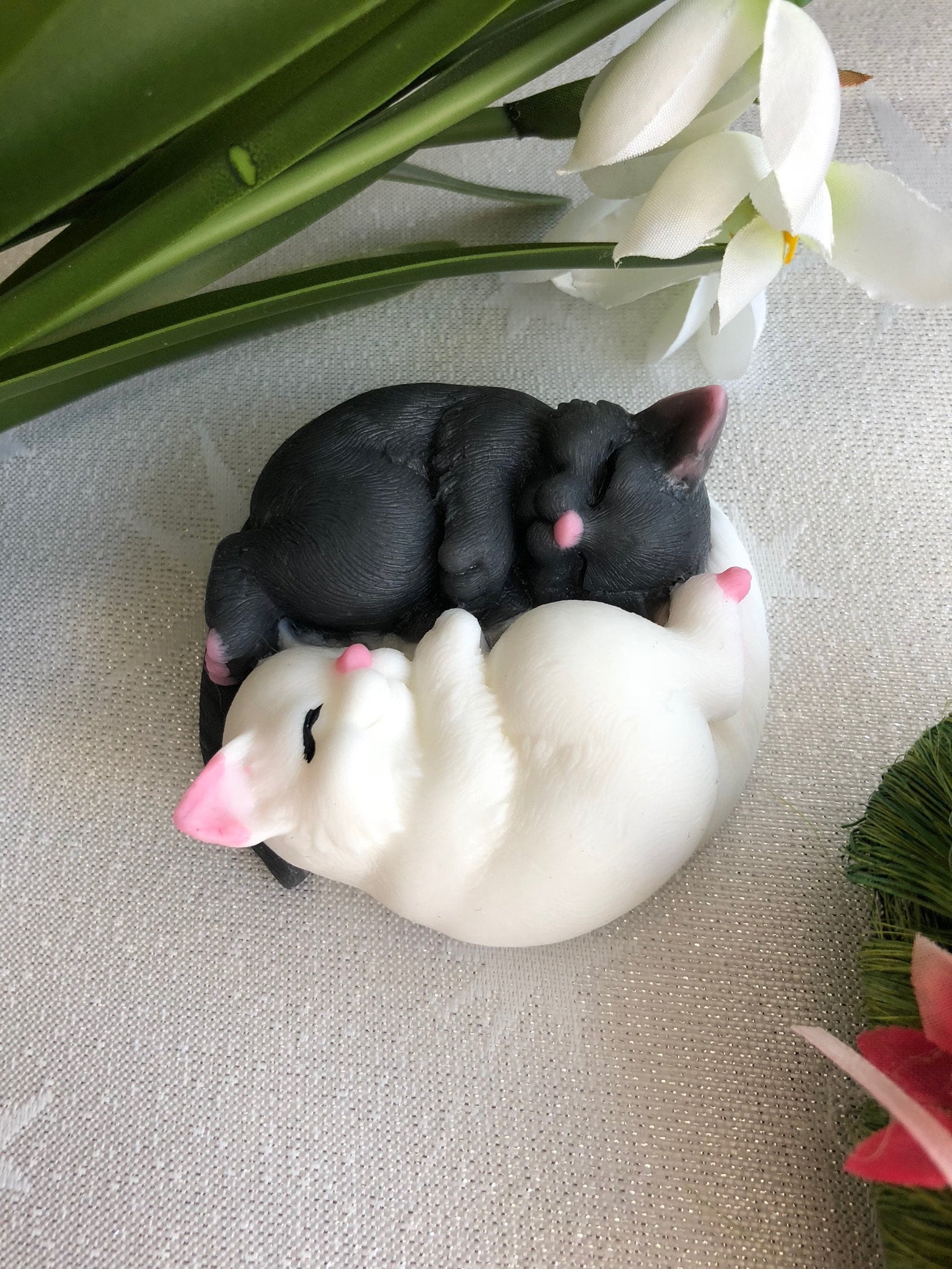 Süße Kätzchen Seife Yin Und Yang Symbol Zwei Katzen Gast Geschenk Idee Valentinstag Geburtstag Kind Mädchen Gästeseife Badezimmer Bad Deko Süße Kätzchen Seife Yin Und Yang Symbol Zwei Katzen Gast Geschenk Idee Valentinstag Geburtstag Kind Mädchen Gästeseife Badezimmer Bad Deko von Etsy - SeifeMagievonValeria