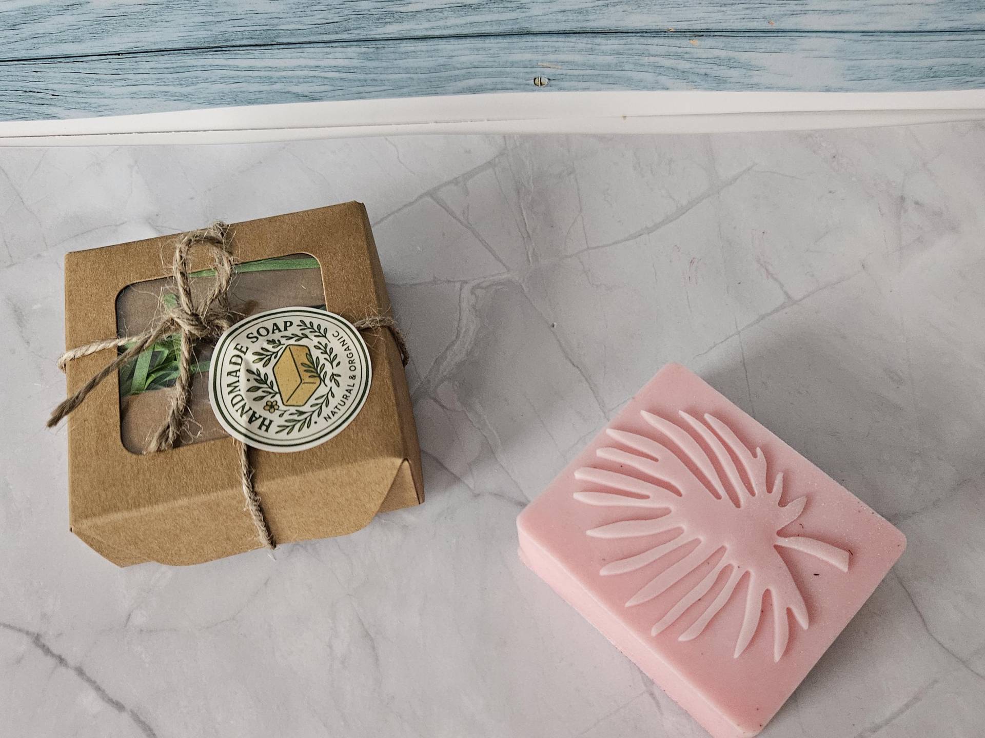 Selbstgemachte Seife in Verschiedenen Formen von Etsy - SeifenManufaktuLaden
