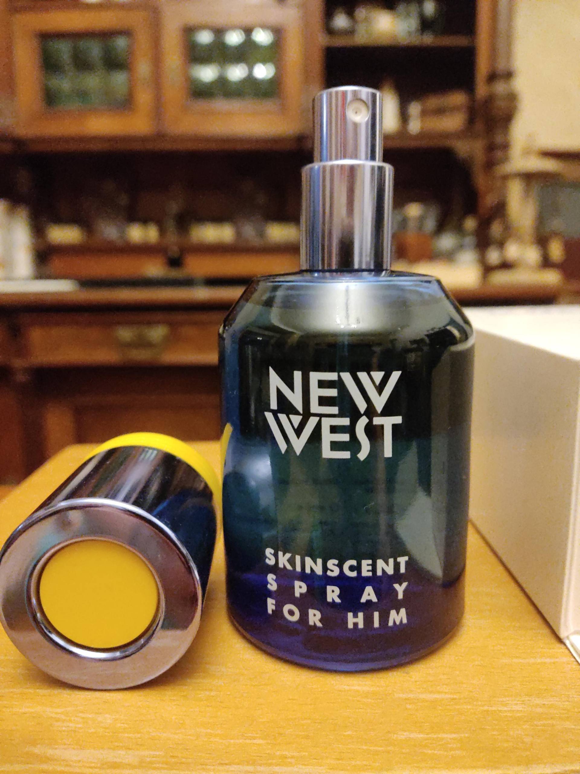 New West Vintage Hautduft Für Him Von Aramis. Neu Mit Originalverpackung. 100 Ml Fassungsvermögen von Etsy - SeifenhexeBerlin