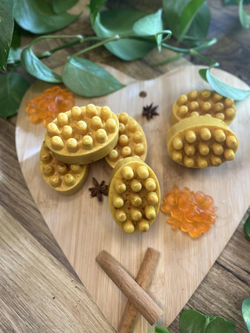 Natürliche Kurkuma-Honig Seife - Handmade, Vegan, Für Empfindliche Haut & Gesichtspflege Natürliche Kurkuma-Honig Seife - Handmade, Vegan, Für Empfindliche Haut & Gesichtspflege von Etsy - SeifenzauberNaturpur