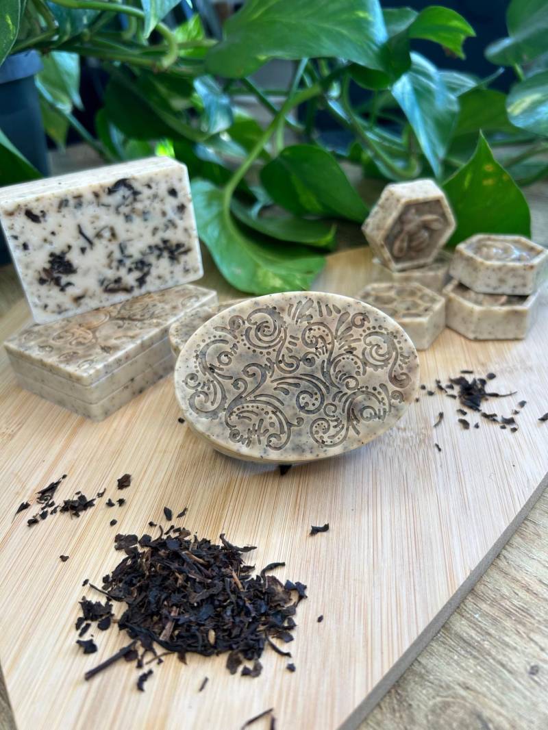 Naturseife Earl Grey Und Jasmin - Mit Schwarztee & Blütennote, Palmölfrei von Etsy - SeifenzauberNaturpur