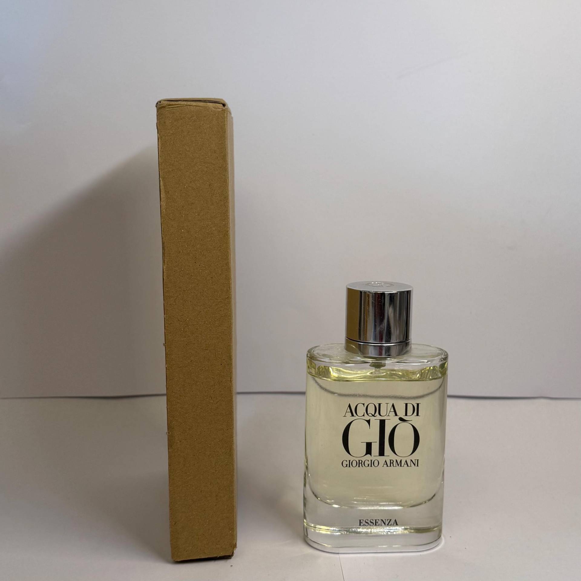 Armani Acqua Di Giò Essenza Eau De Parfum 75 Ml Füllstand 85 % von Etsy - Selten123