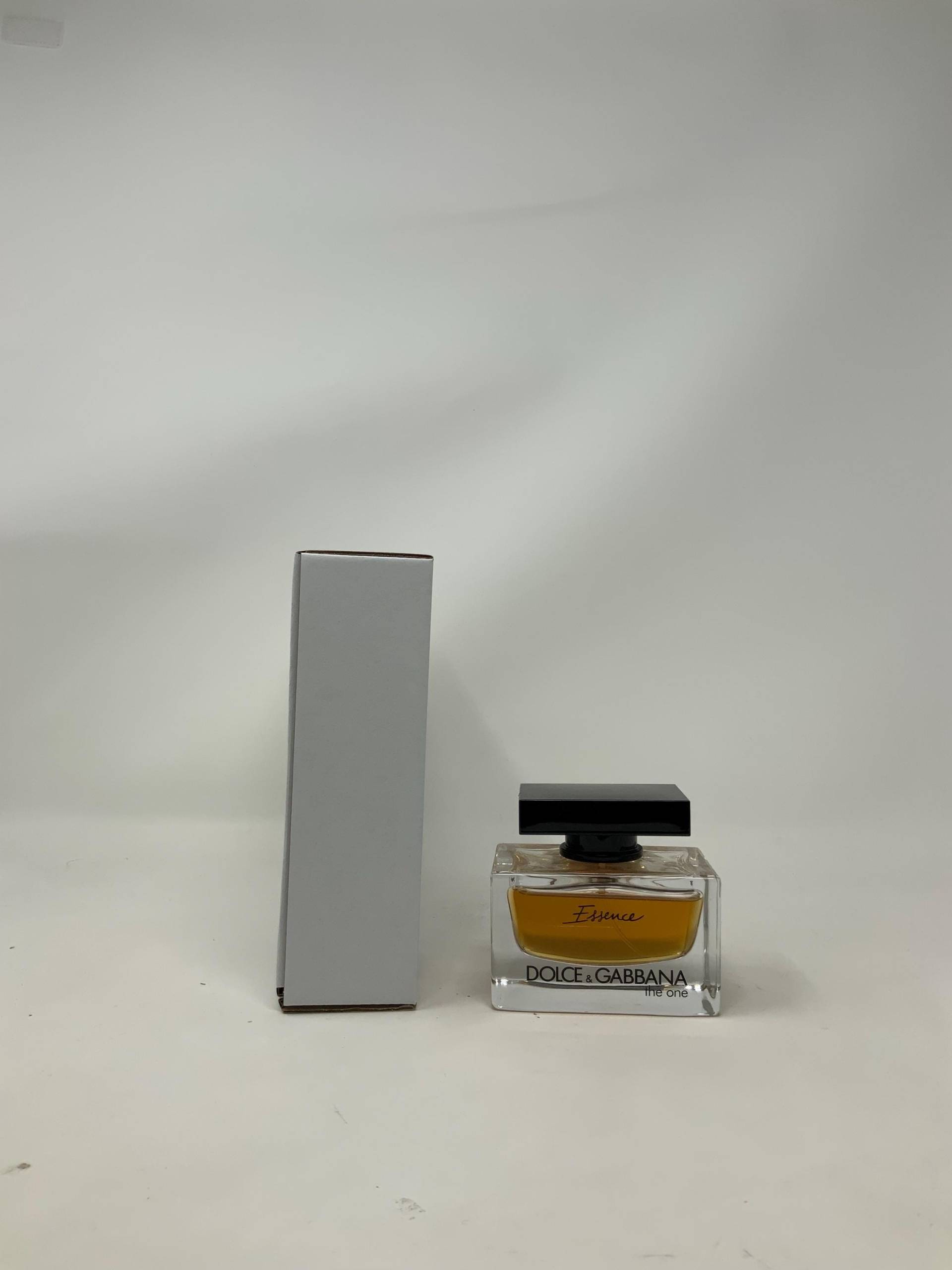 Dolce & Gabbana The One Essence Eau De Parfum 65 Ml Füllstand 80 % von Etsy - Selten123