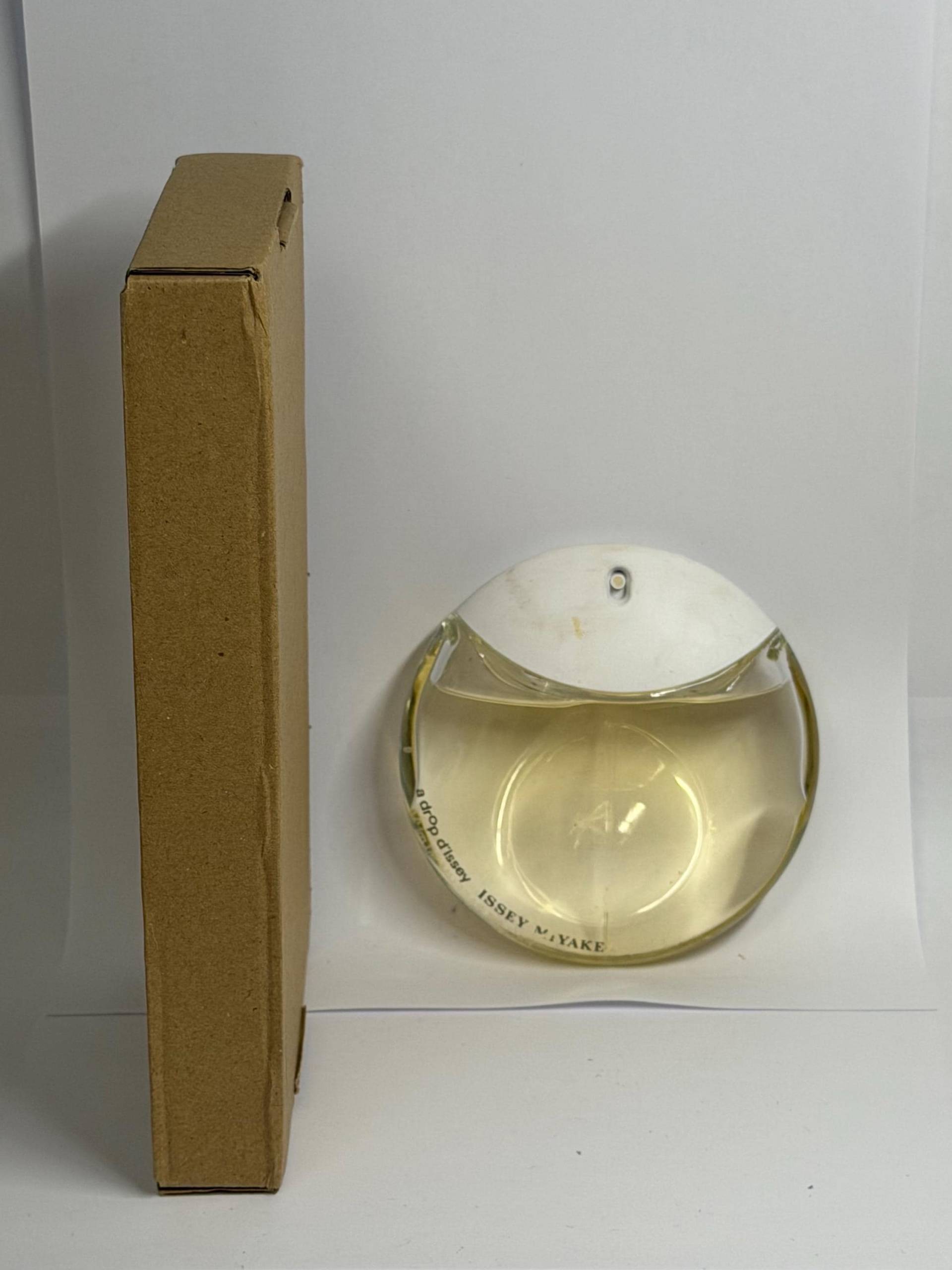 Issey Miyake A Drop D'issey Eau De Parfum 90 Ml Füllstand Ca. 85 % Issey Miyake A Drop D'issey Eau De Parfum 90 Ml Füllstand Ca. 85 % von Etsy - Selten123