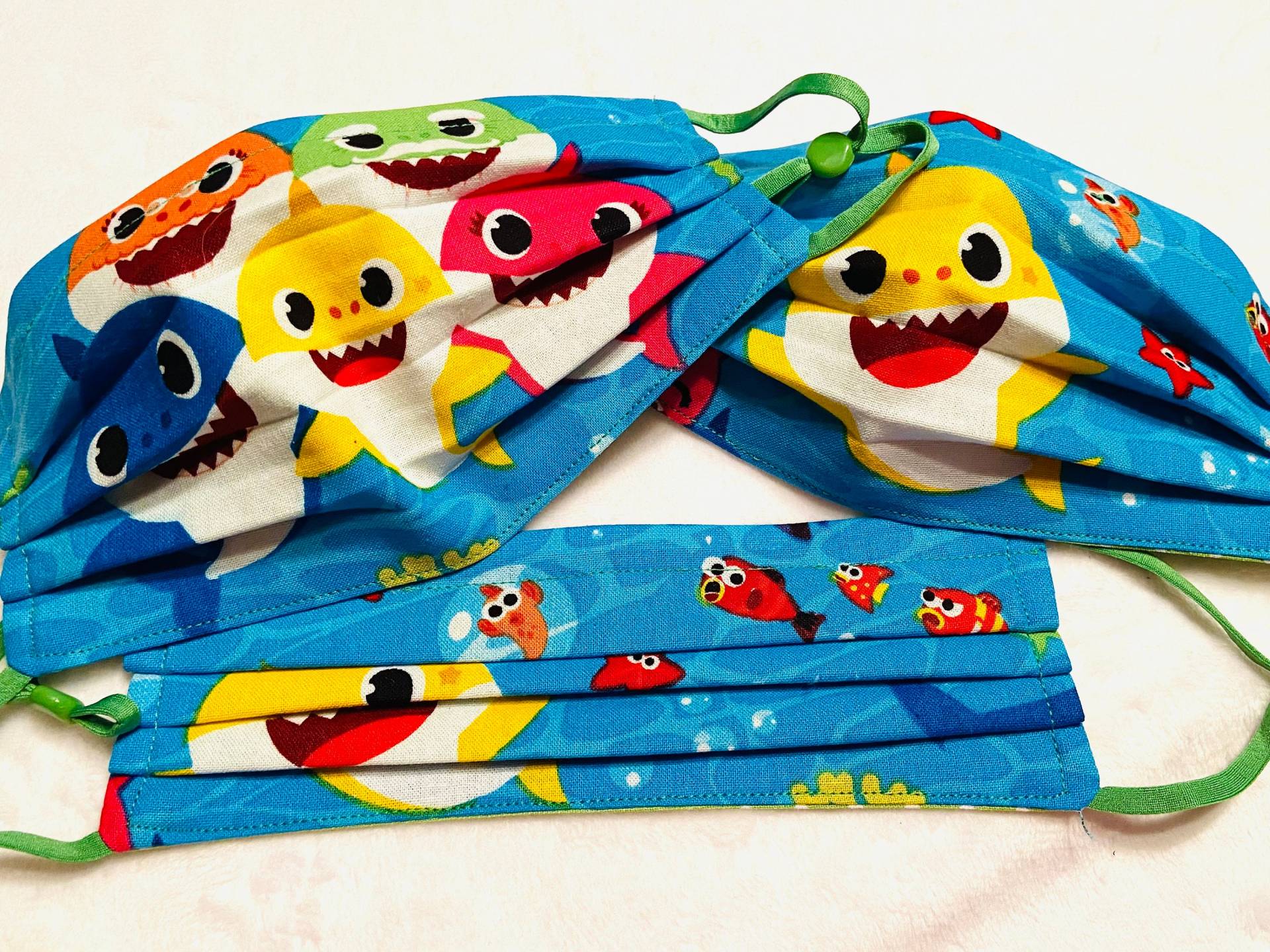 Baby Hai Familie Kinder Maske Baby Hai Familie Kinder Maske von Etsy - SewMuchLovebyShannon