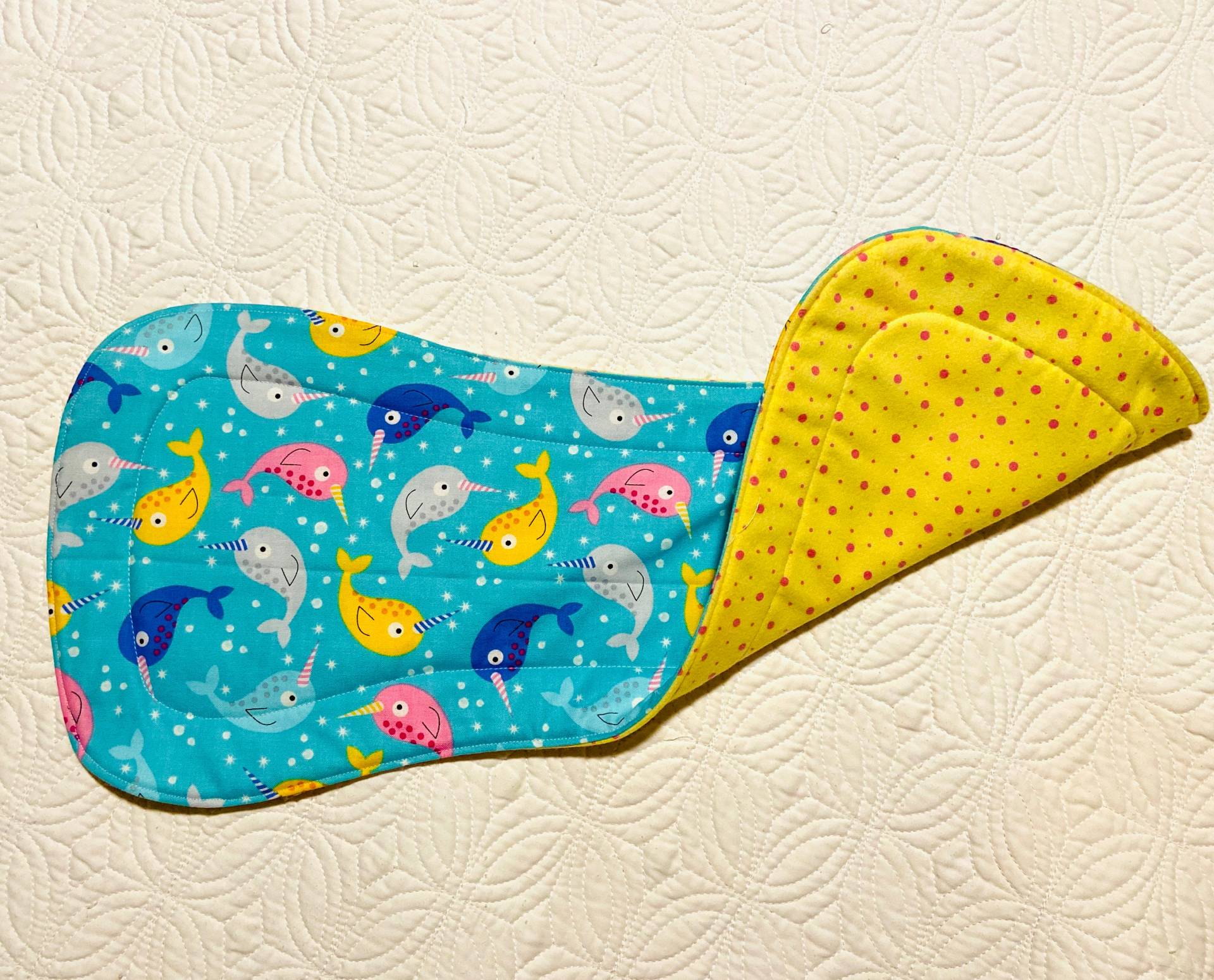 Narwal Baby Spucktuch Narwal Baby Spucktuch von Etsy - SewMuchLovebyShannon