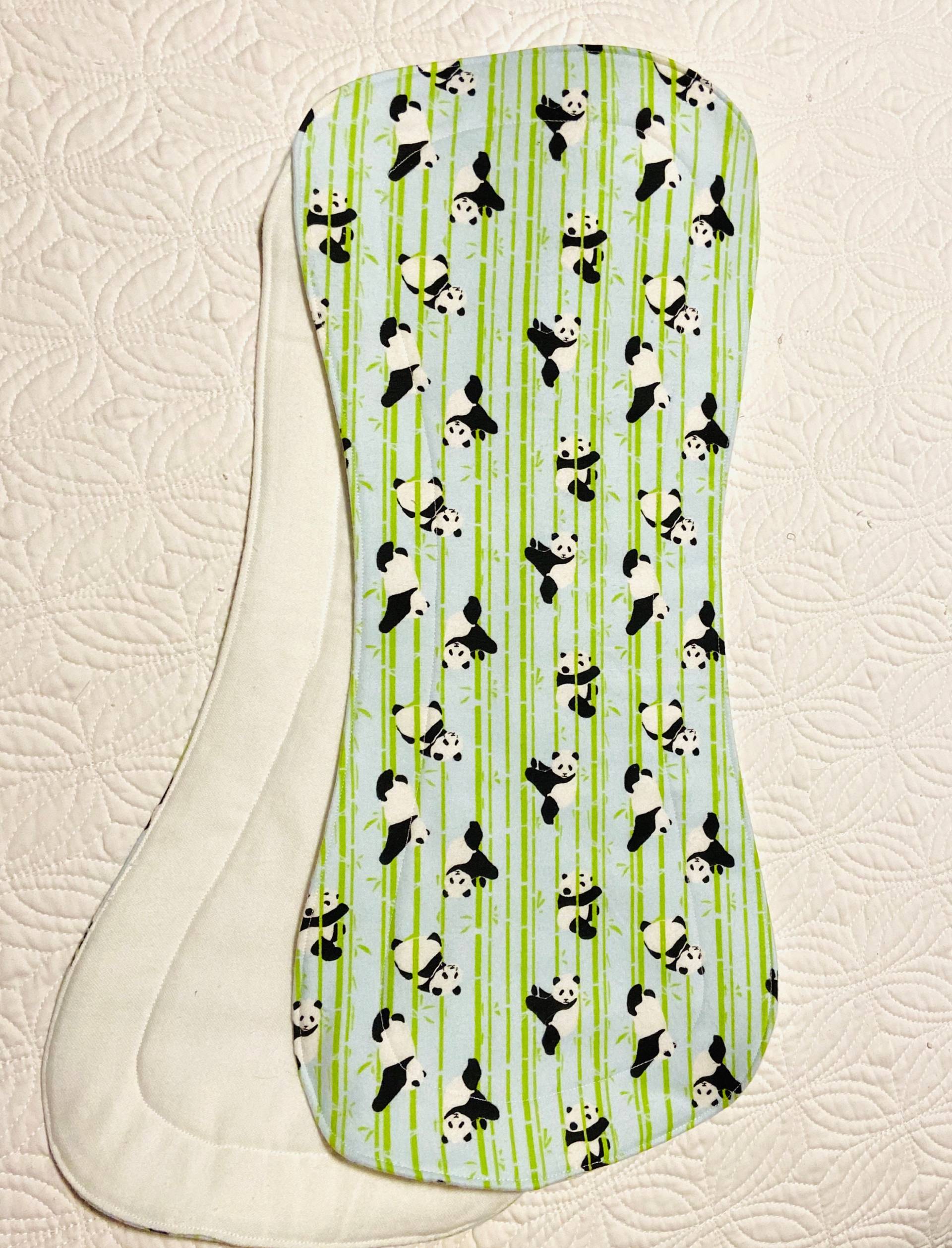 Panda Baby Spucktuch Panda Baby Spucktuch von Etsy - SewMuchLovebyShannon