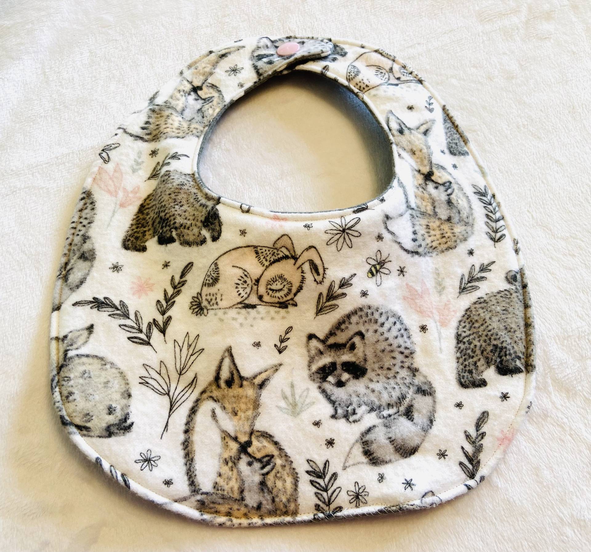 Waldfreunde Baby Lätzchen Waldfreunde Baby Lätzchen von Etsy - SewMuchLovebyShannon