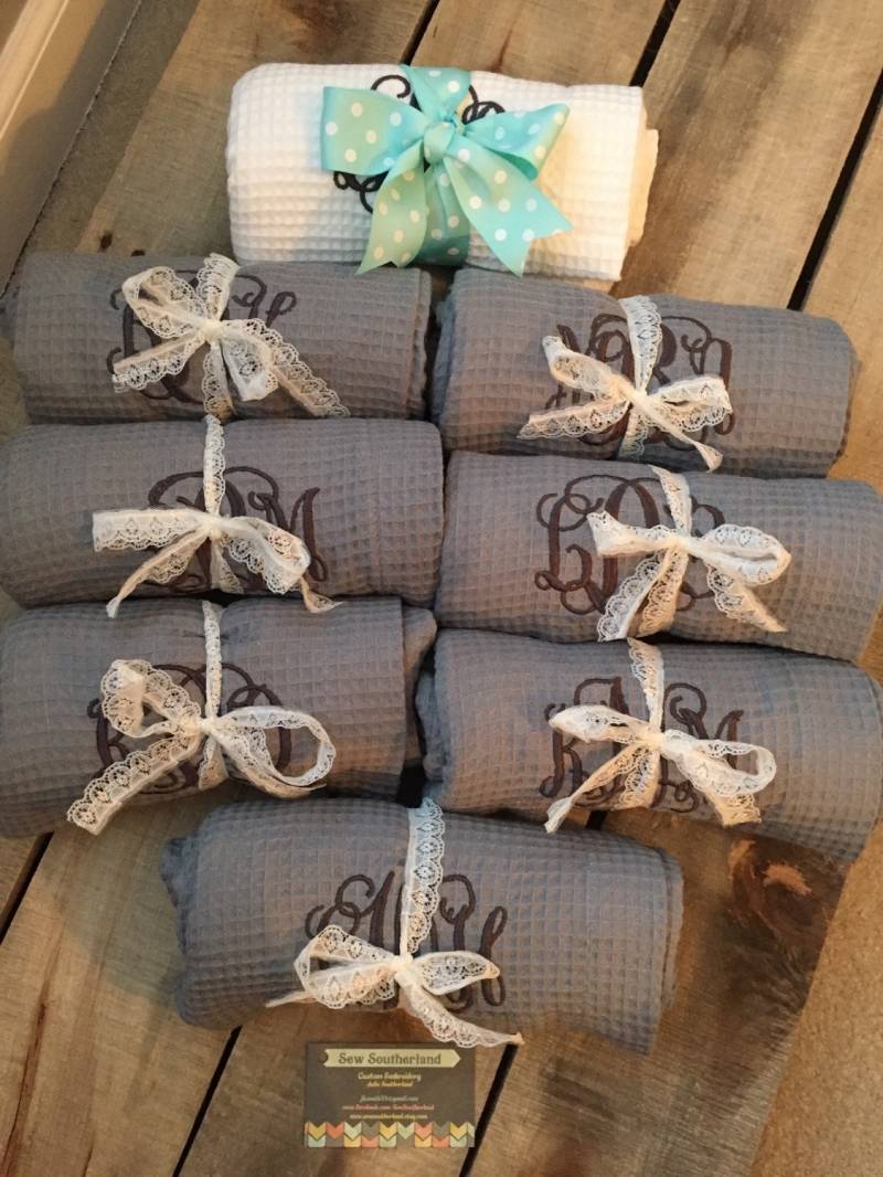 Waffel Weben Spa Handtuch Bad Wickeln Monogrammiert Brautjungfer/Hochzeit/Bridal Party/Geburtstag Geschenk von Etsy - SewSoutherland