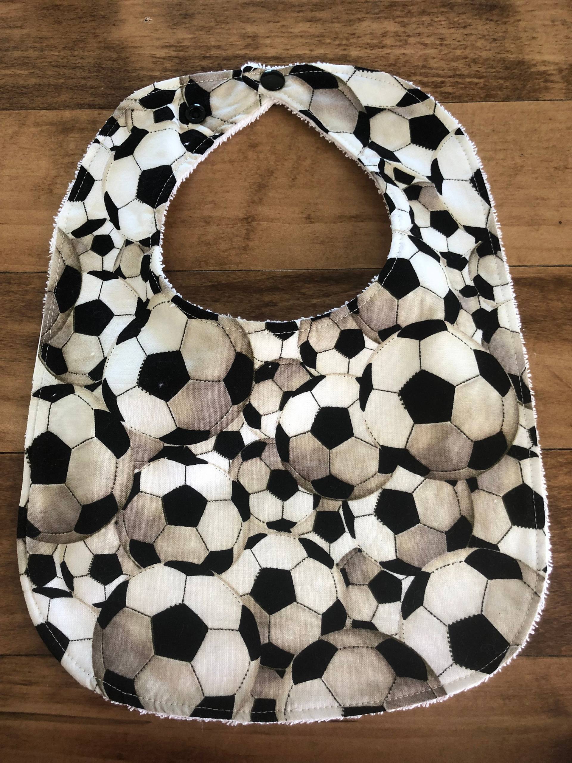 Fußball Bälle Bib - Kleinkind Oder Kind von Etsy - SewXcited