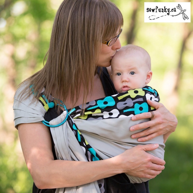 Sewfunky Designer Verstellbare Baby Trage Ring Sling Groovy Gitarre Auf Wolke Grau Bio Baumwolle Twill Sewfunky Designer Verstellbare Baby Trage Ring Sling Groovy Gitarre Auf Wolke Grau Bio Baumwolle Twill von Etsy - Sewfunky