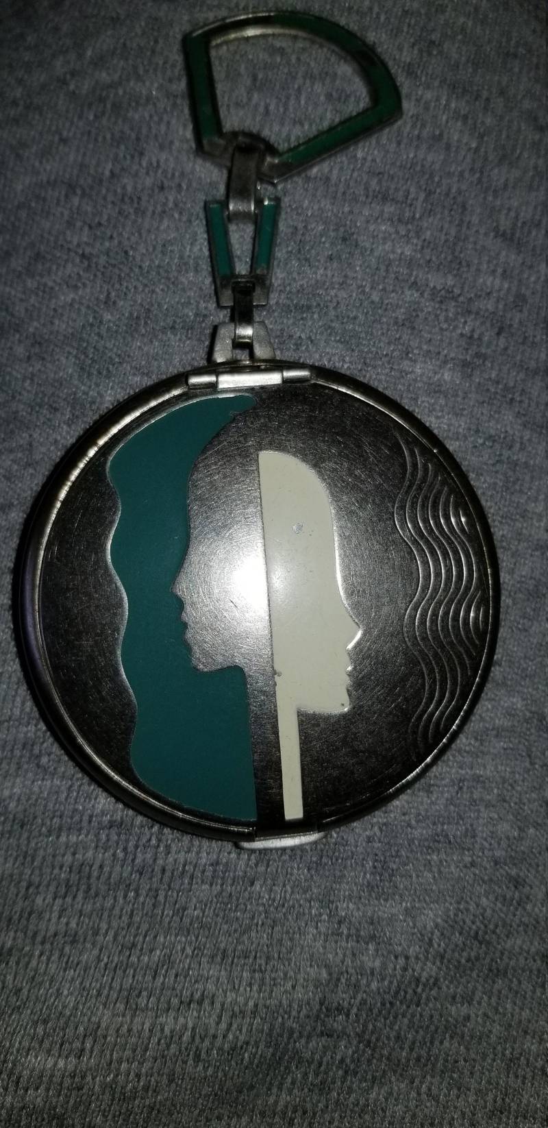 Vintage 30Er Jahre Puderdose, Mit 3 Fächern von Etsy - SharaleesShop1