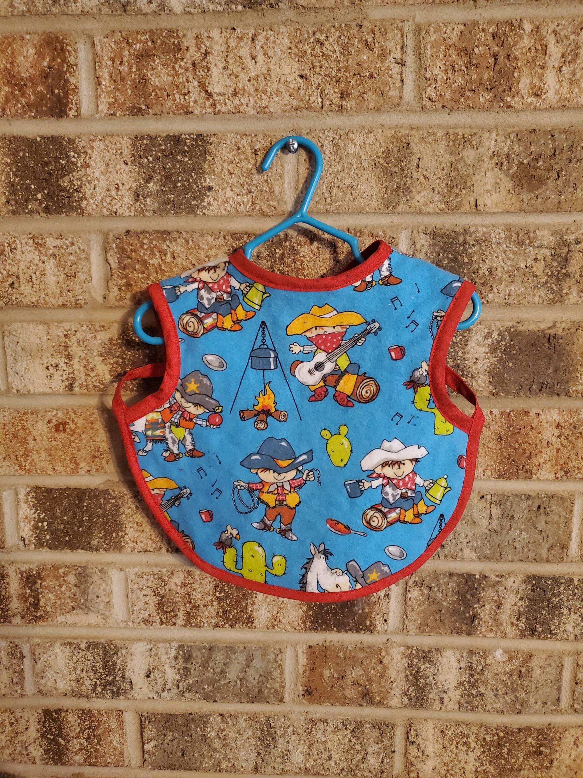 Bereit Zu Versenden Cowboy Lätzchen Schürze, Kleinkind Lätzchen, Handwerk Bleiben Put Shirt Saver Bereit Zu Versenden Cowboy Lätzchen Schürze, Kleinkind Lätzchen, Handwerk Bleiben Put Shirt Saver von Etsy - ShaysStore
