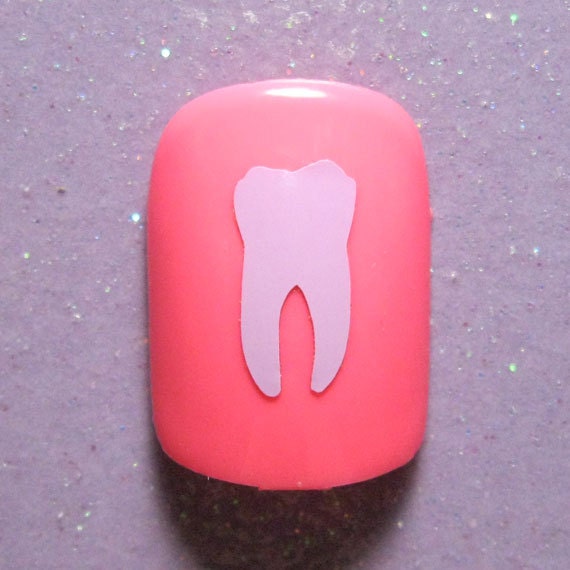 Zahn Nagel Aufkleber, Nail Art, Vinyl Art Halloween Aufkleber von Etsy - ShellsVinylDecals