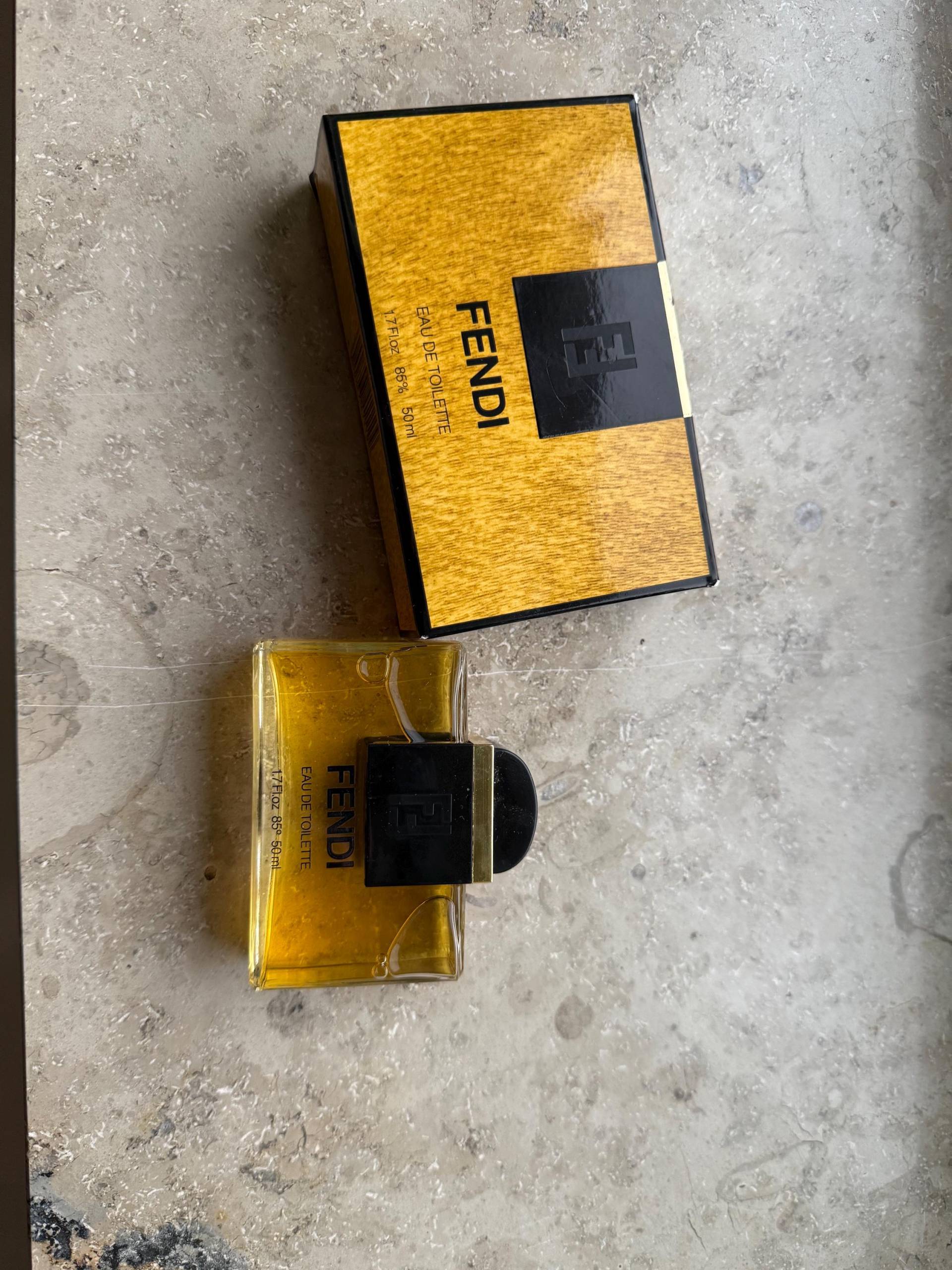 Fendi Eau De Toilette 50Ml Fendi Eau De Toilette 50Ml von Etsy - Shirtz4uDE
