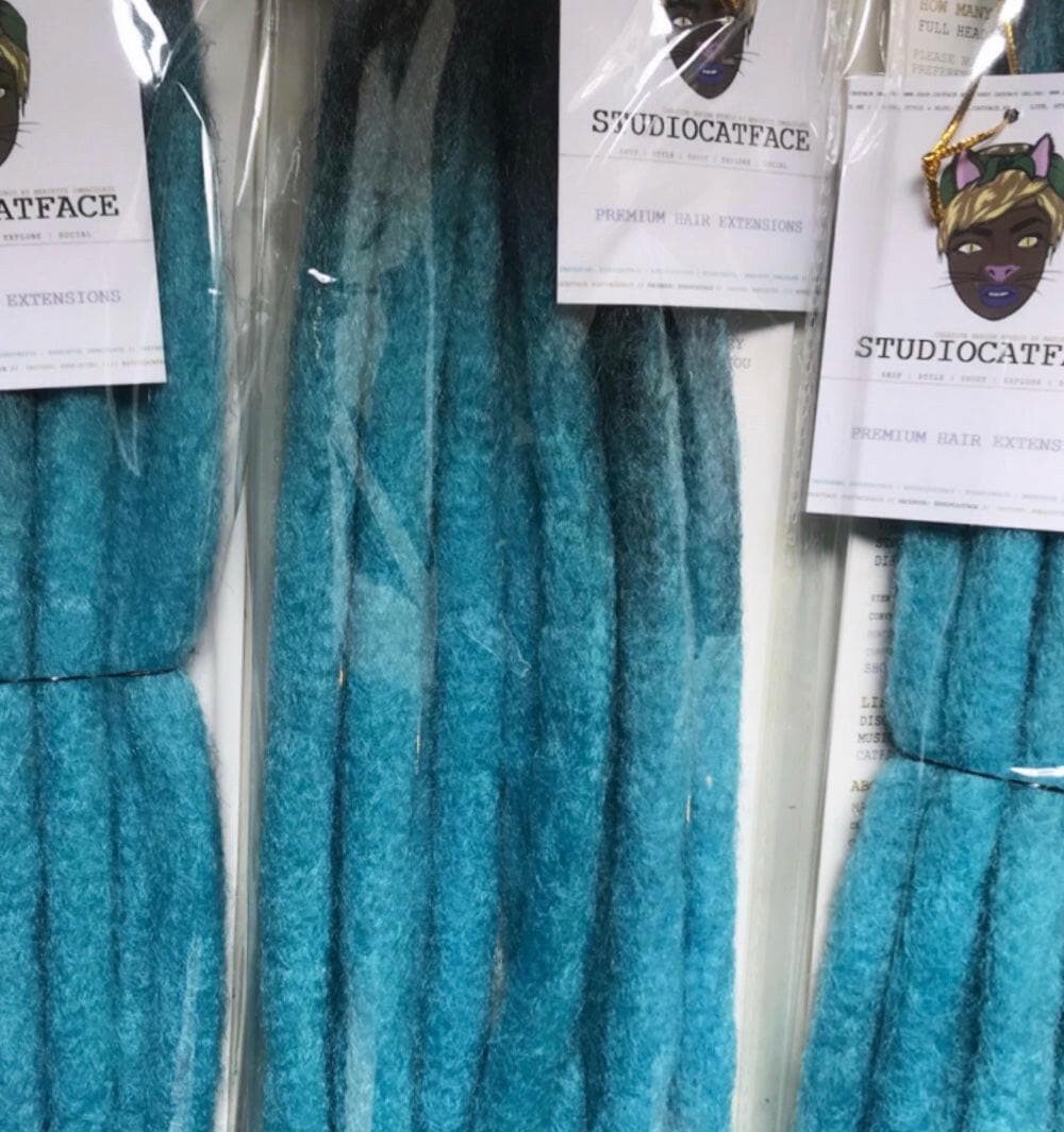 Black Bubble Blau Ombre Große Raue Faux Dread Loks Häkeln Zöpfe 24 Zoll Catface Haar Black Bubble Blau Ombre Große Raue Faux Dread Loks Häkeln Zöpfe 24 Zoll Catface Haar von Etsy - ShopCatface