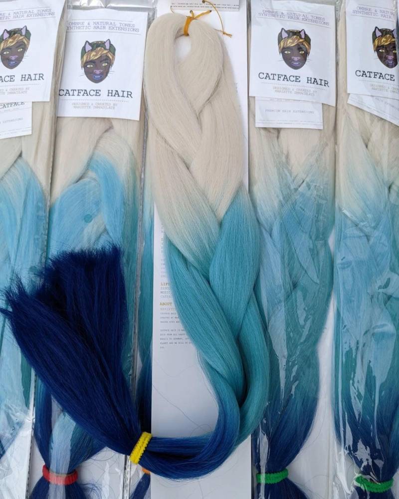 Catface Haar Blonde & Meerblaus Drei Ton Ombre Jumbo Flechthaar von Etsy - ShopCatface
