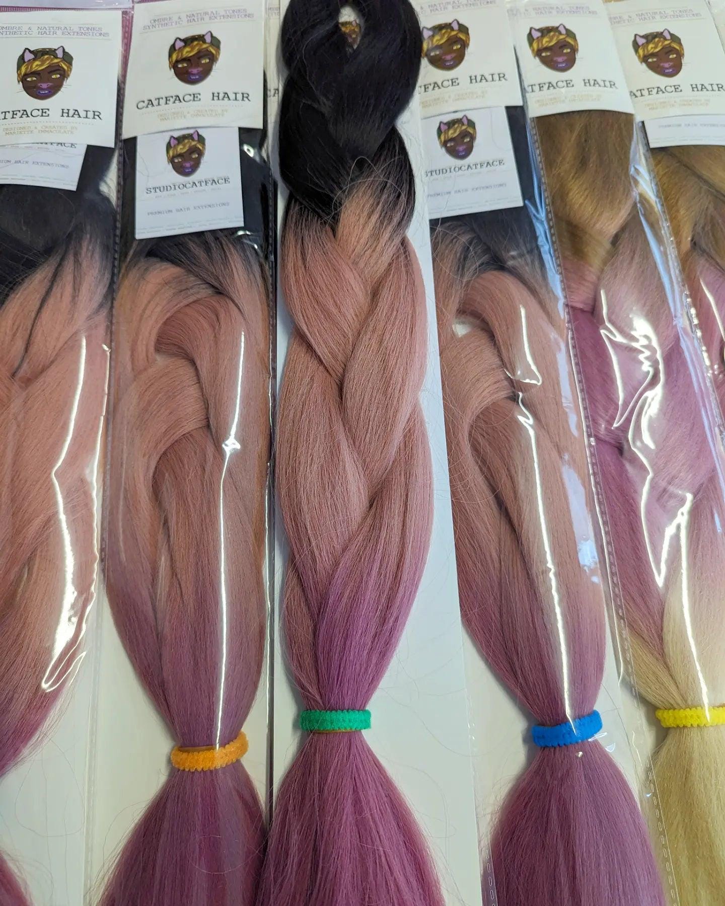 Catface Haar Schwarz Pfirsich Kirsche Ombre Jumbo Flechthaar Catface Haar Schwarz Pfirsich Kirsche Ombre Jumbo Flechthaar von Etsy - ShopCatface