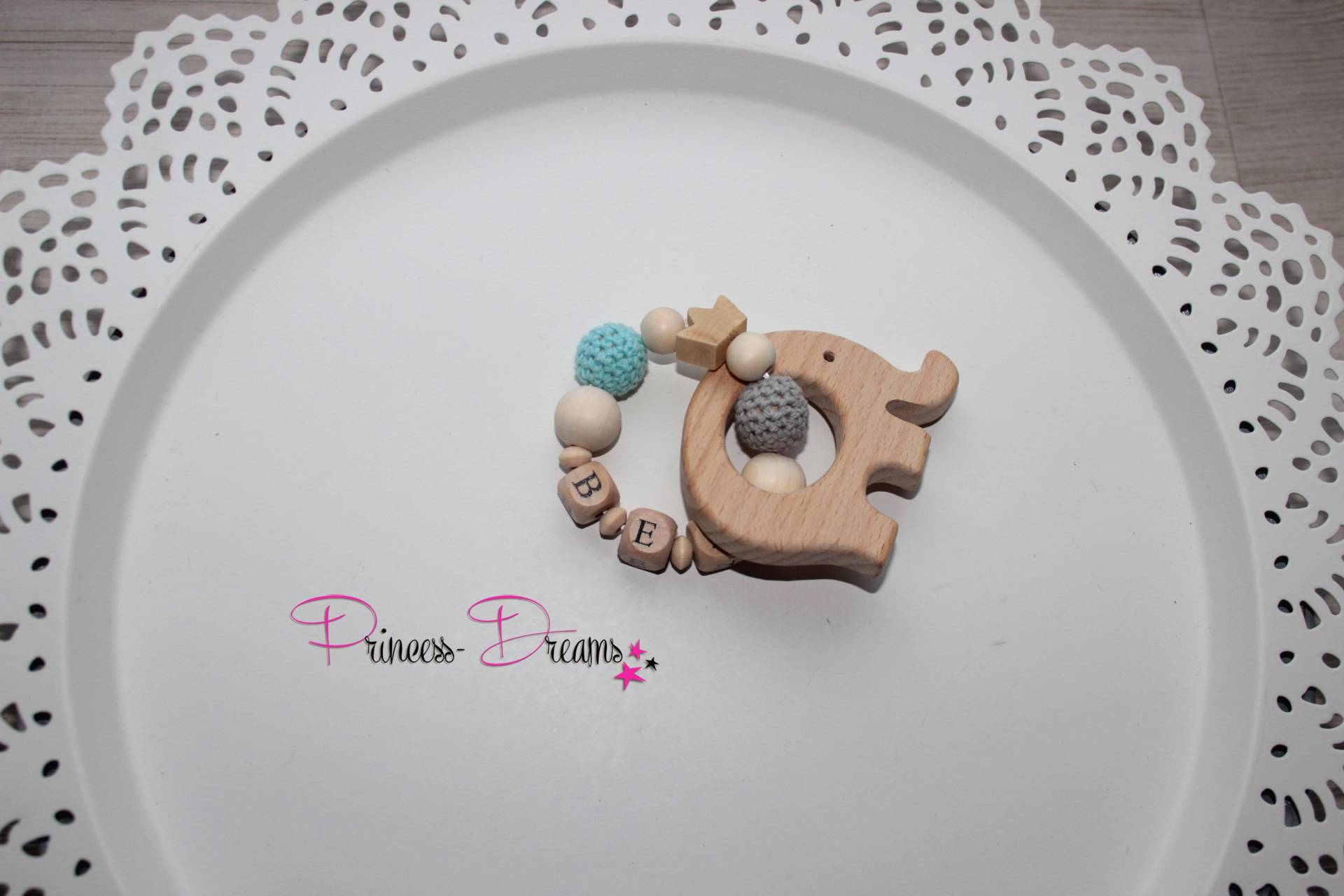 Greifring Aus Holz Und Häkelperlen Versch. Farben Möglich Greifling Personalisiert Geschenk Zu Geburt & Taufe Geschenk Baby Greifring Aus Holz Und Häkelperlen Versch. Farben Möglich Greifling Personalisiert Geschenk Zu Geburt & Taufe Geschenk Baby von Etsy - ShopPrincessDreams