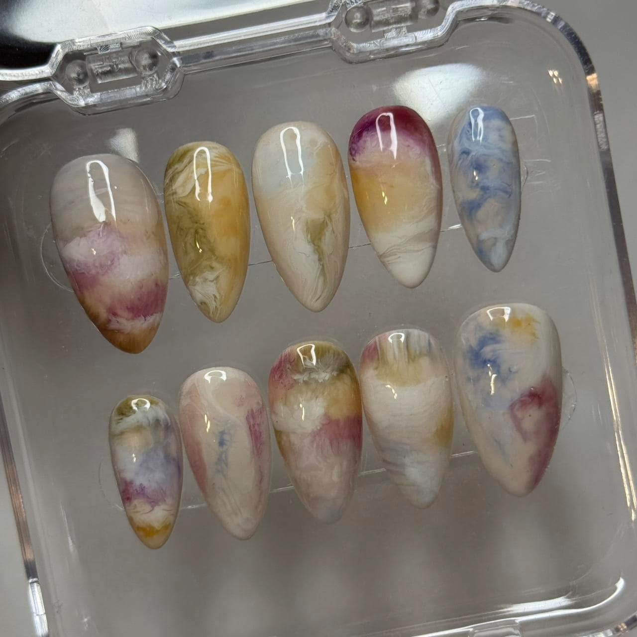 Aquarell Marmor Drücken Sie Auf Die Nägel | Pastell Mandel Gefälschte Bewölkt Nagelkunst Handgefertigte Soft Nails Geschenk Für von Etsy - SieglindeCrafts