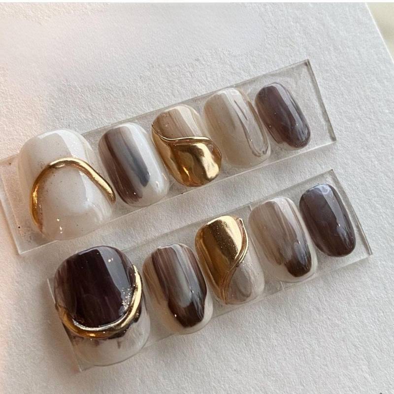 Brauner Marmor Drücken Sie Die Nägel Aus, Gold-Chrom-Minimalist-Nägel, Neutrale Elegante Künstliche Nägel, Handgefertigtes Glänzendes Nagelset von Etsy - SieglindeCrafts
