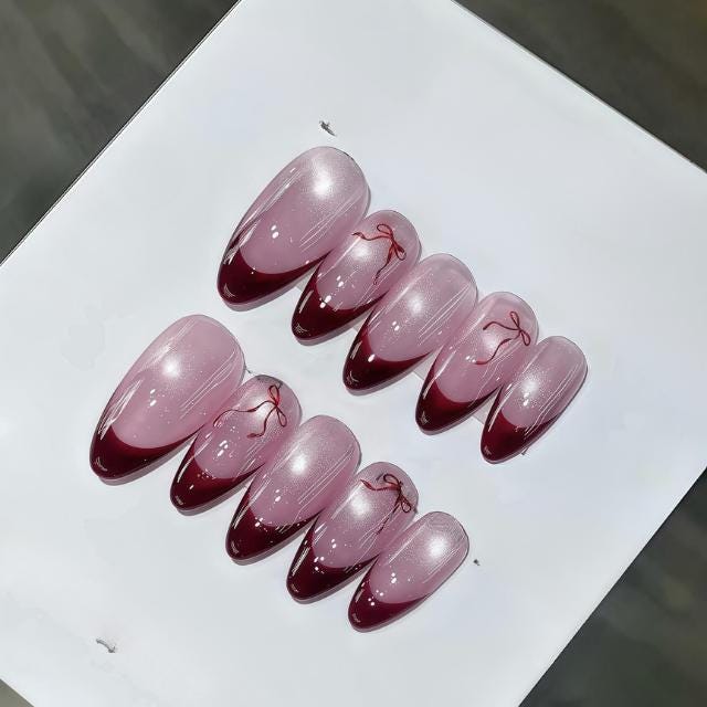 Burgunderrote Schleife Drücken Sie Auf Die Nägel, 3D Rosa Ombre Elegante Rote Mandel Luxus Glitzer Bogen Nagelkunst, Handgefertigte Gel Nagel Set von Etsy - SieglindeCrafts