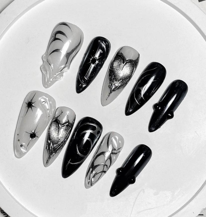 Cyber Sigilism Drücken Sie Auf Die Nägel, Silber Chrom Herz Und Stern Kunst, Schwarz Gothic Wiederverwendbare Luxus Komplettset von Etsy - SieglindeCrafts