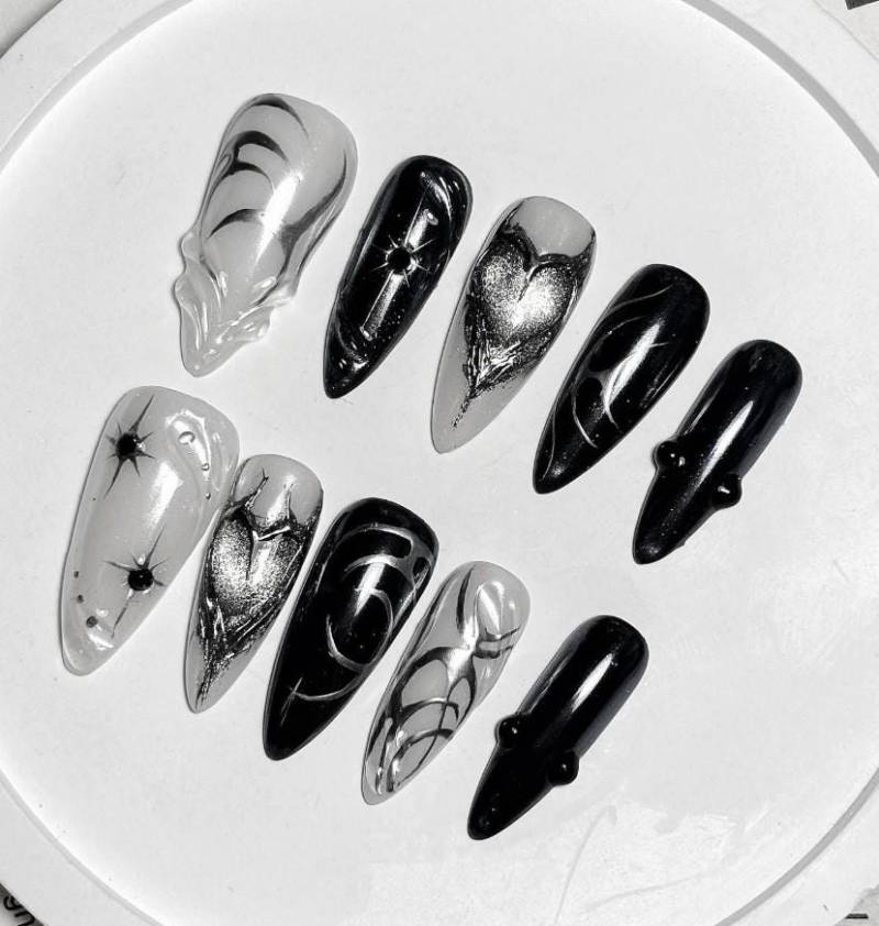 Cyber Sigilism Drücken Sie Auf Die Nägel, Silber Chrom Herz Und Stern Kunst, Schwarz Gothic Wiederverwendbare Luxus Komplettset von Etsy - SieglindeCrafts