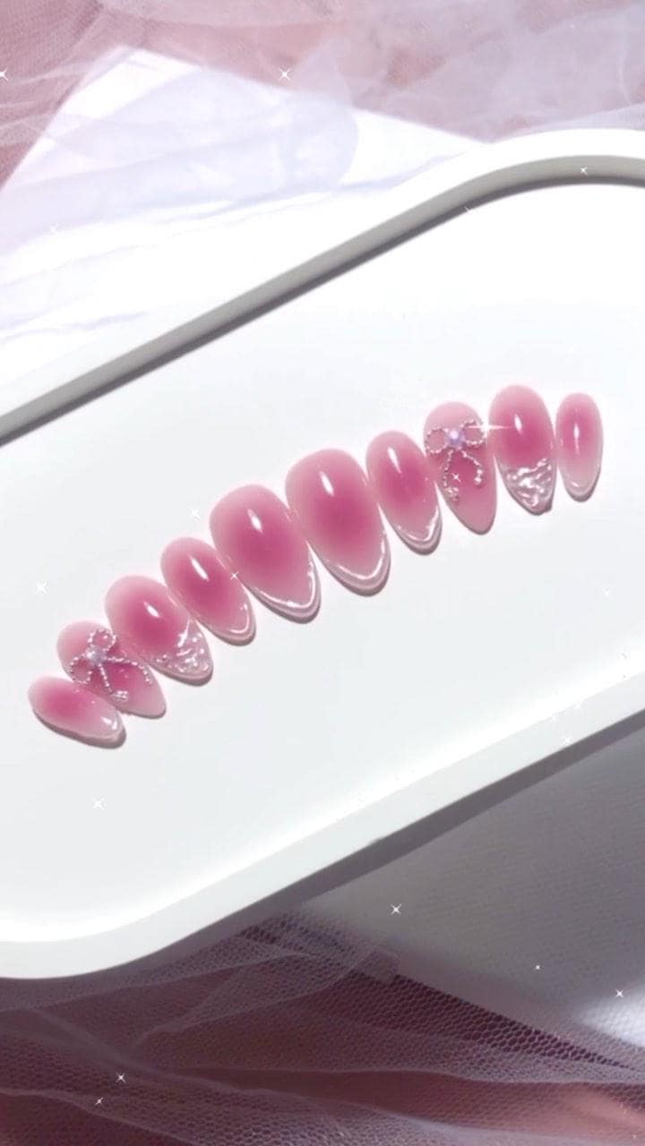 Drücken Sie Auf Die Nägel | 3D Perlen Band Bogen Nailart Luxus French Tip Ombre Handgemachte Benutzerdefinierte Wiederverwendbare Kokette Gefälschte von Etsy - SieglindeCrafts