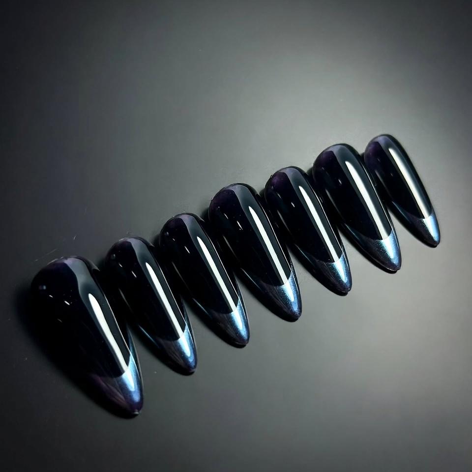 Gothic Schwarz Und Chrom Press-On Nägel - Kühnes Schickes Design von Etsy - SieglindeCrafts