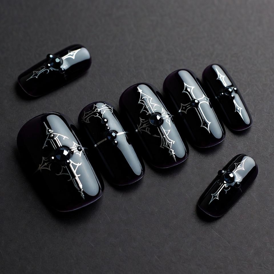Luxus Silber Kreuz Drücken Sie Auf Die Nägel | Gothic Cyber Goth Gefälschte Dunkellila Mystery Nails Kurze Ovale Gelnägel Handgemachtes Emo Geschenk von Etsy - SieglindeCrafts