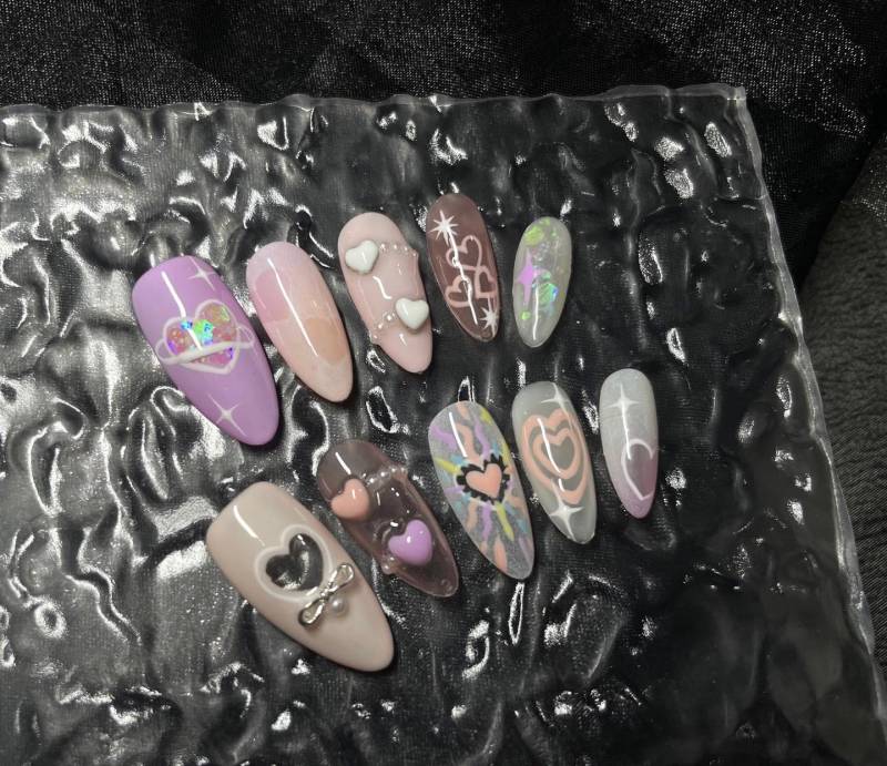Pastellherz Drücken Sie Auf Die Nägel, Kawaii Aura Süßes Glänzendes Almond Nail Art Set von Etsy - SieglindeCrafts